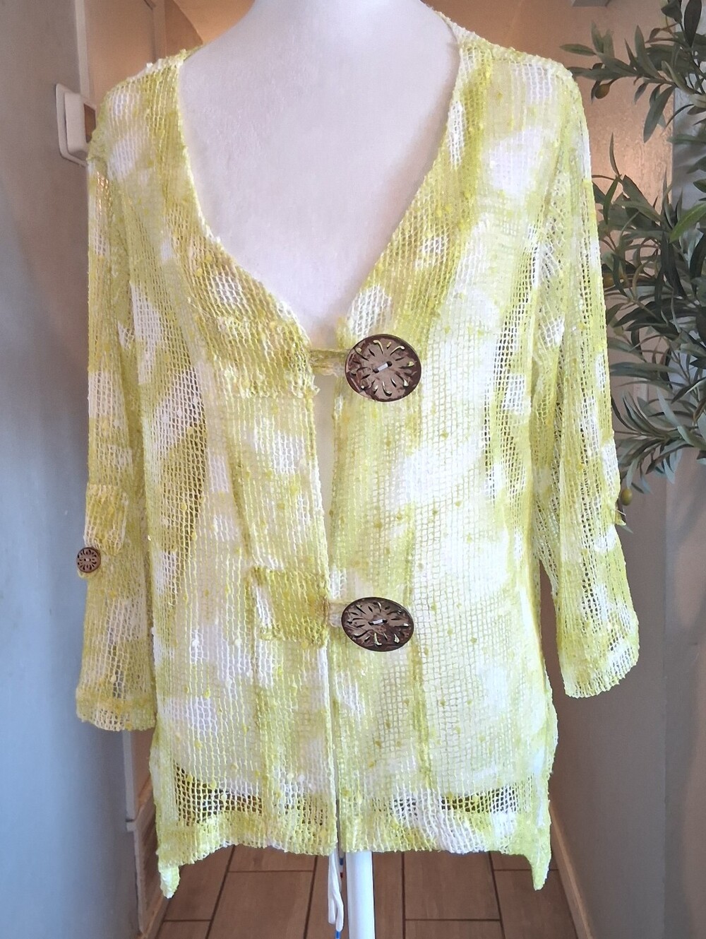 Nina Leonard Coconut Button Cardigan Top Lime Green Women SzL Coastal Resort